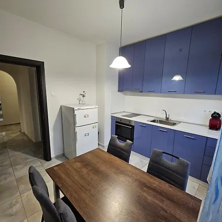 아파트 Lions Bridge 1bdrm *